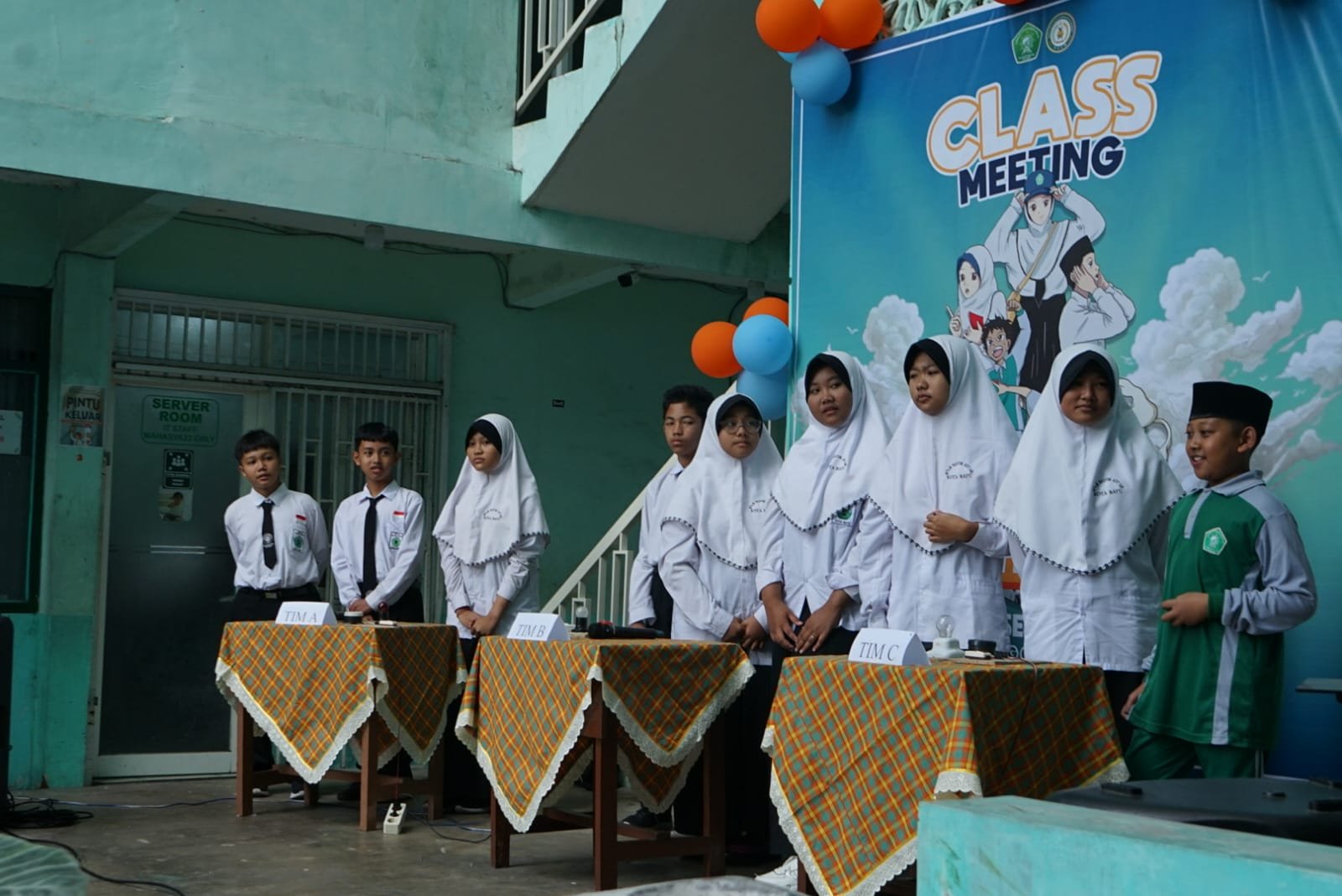 Semangat Akhir Tahun: Harmoni Prestasi dan Kreativitas dalam Class Meeting MTs Hasyim Asy'ari Kota Batu